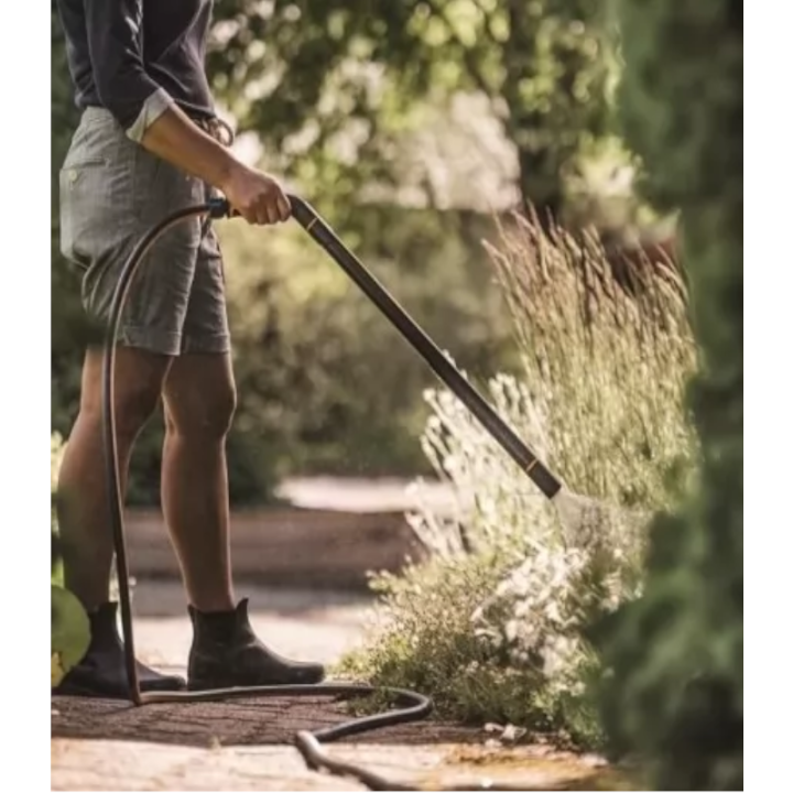 Tija de stropit cu jet reglabil, Fiskars