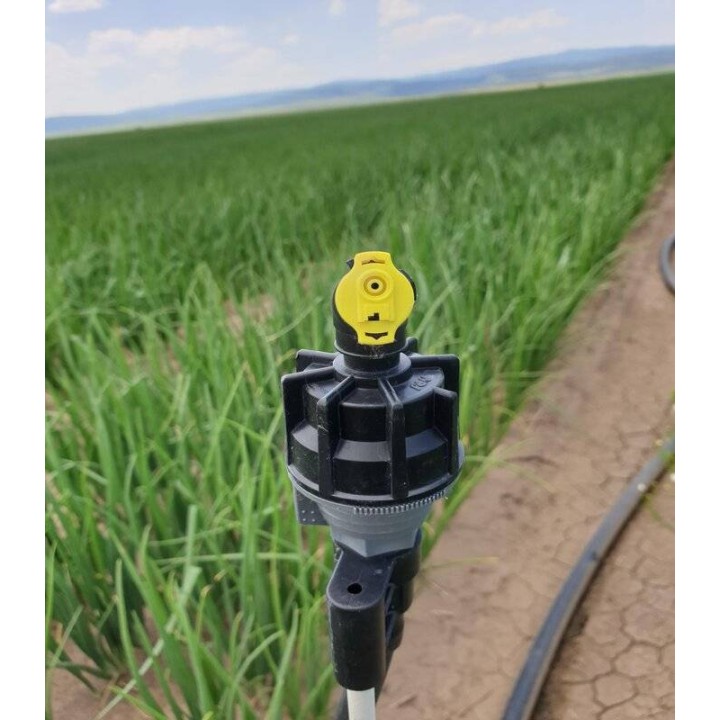 ASPERSOR SUPER 10 R 1/2" FE 550 L/H