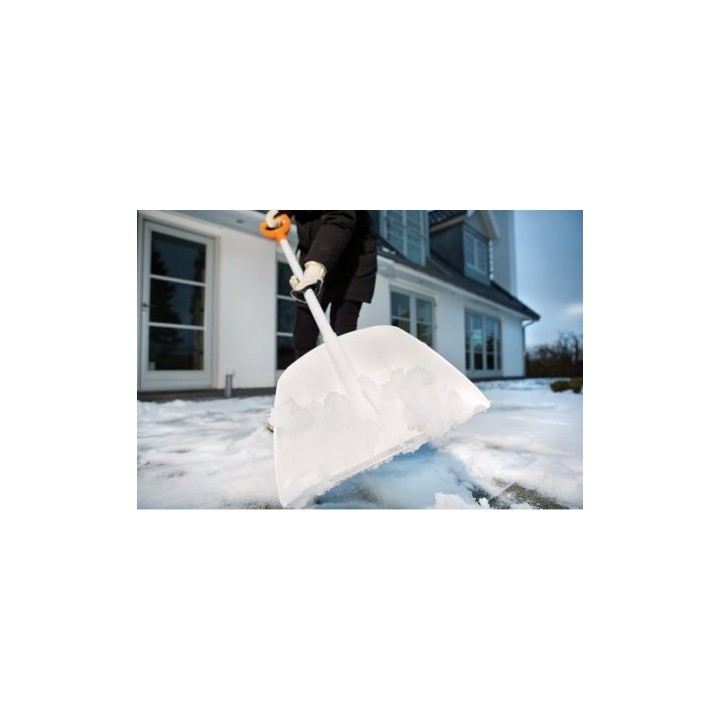 Lopata pentru zapada SnowXpert Alba Fiskars